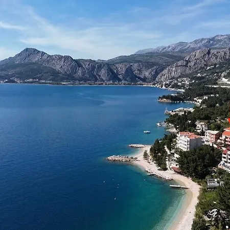 Iva * Omiš
